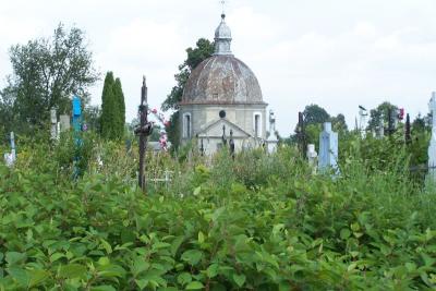 Kaplica cmentarna (od tyłu)